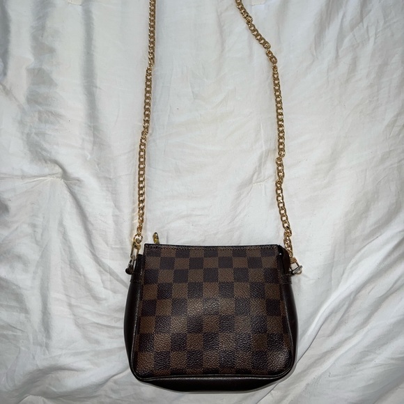 Louis Vuitton mini pochette - Picture 1 of 7